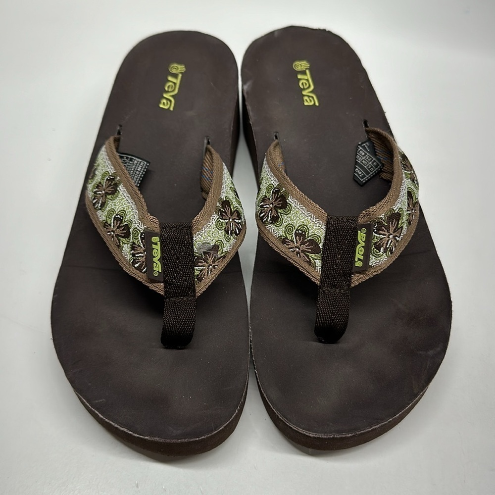 Teva Mush Flip Flop Thong Platform Sandals Floral Flip Flop Women's Size 9
